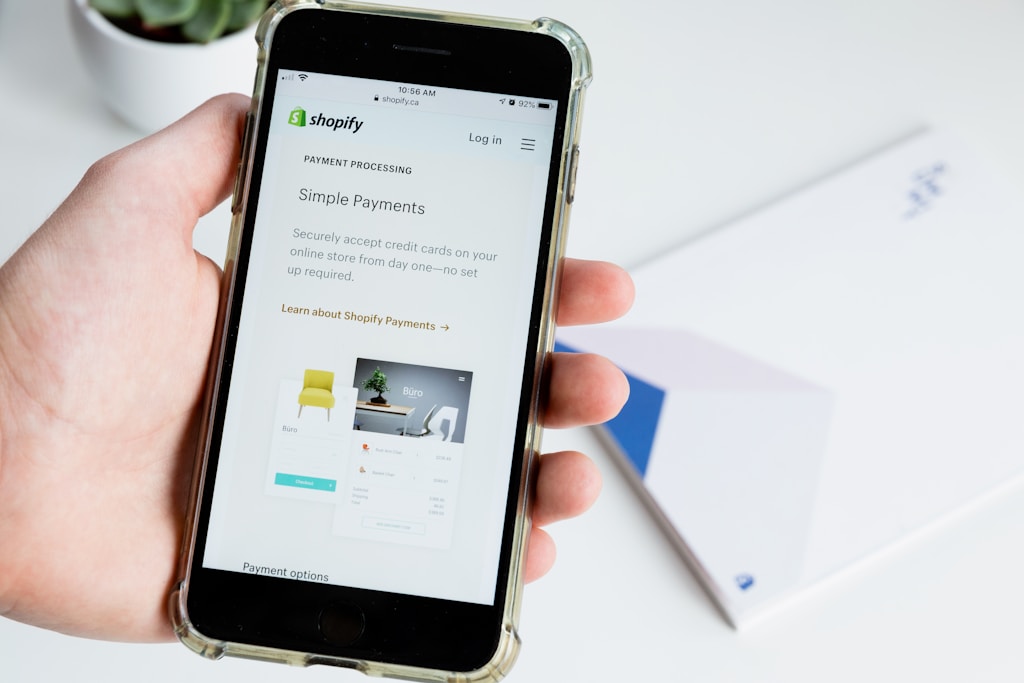 What is Shopify? Information for beginner